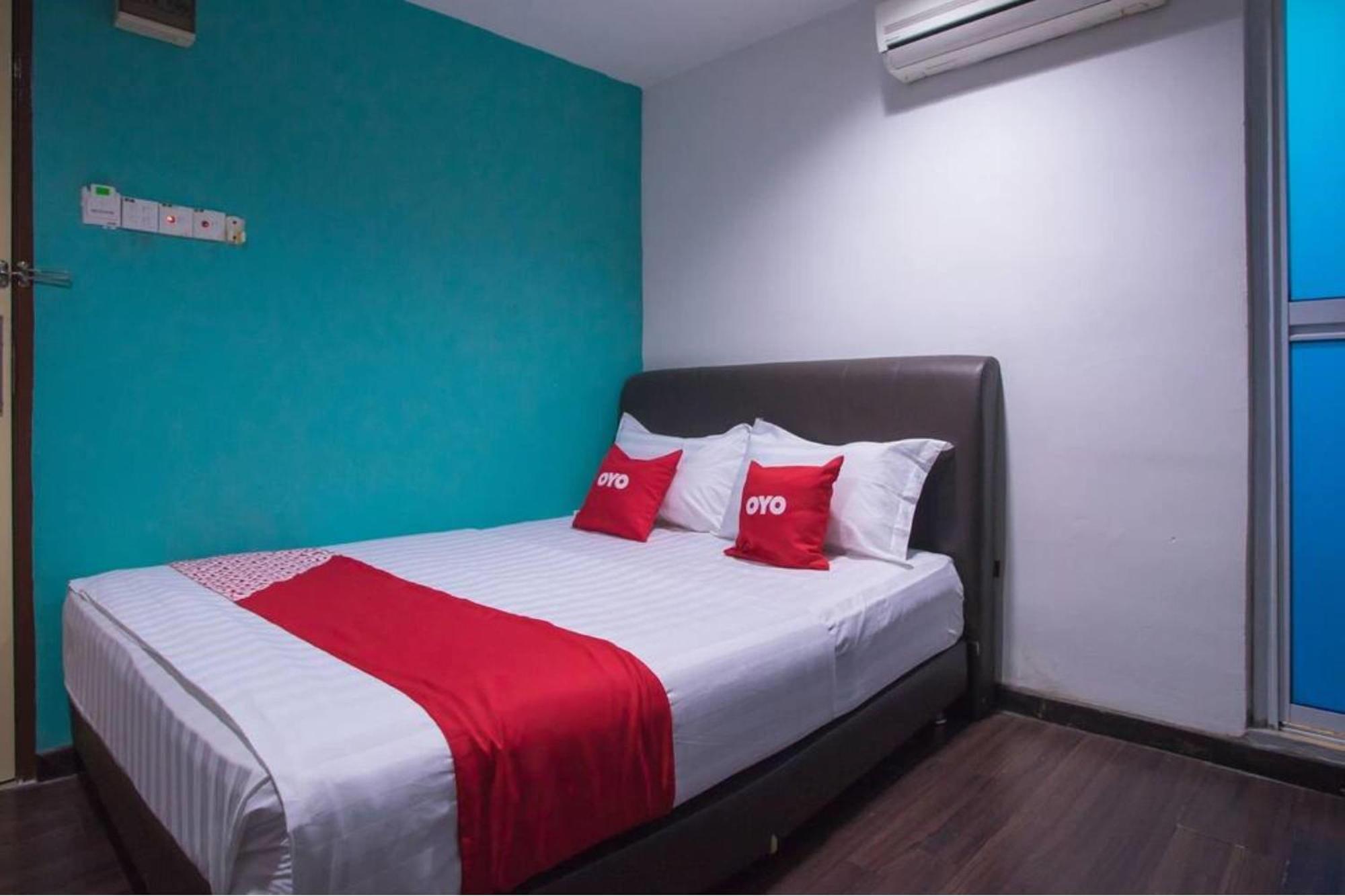 OYO 90281 Hotel Taj seksyen 13 Shah Alam Kültér fotó