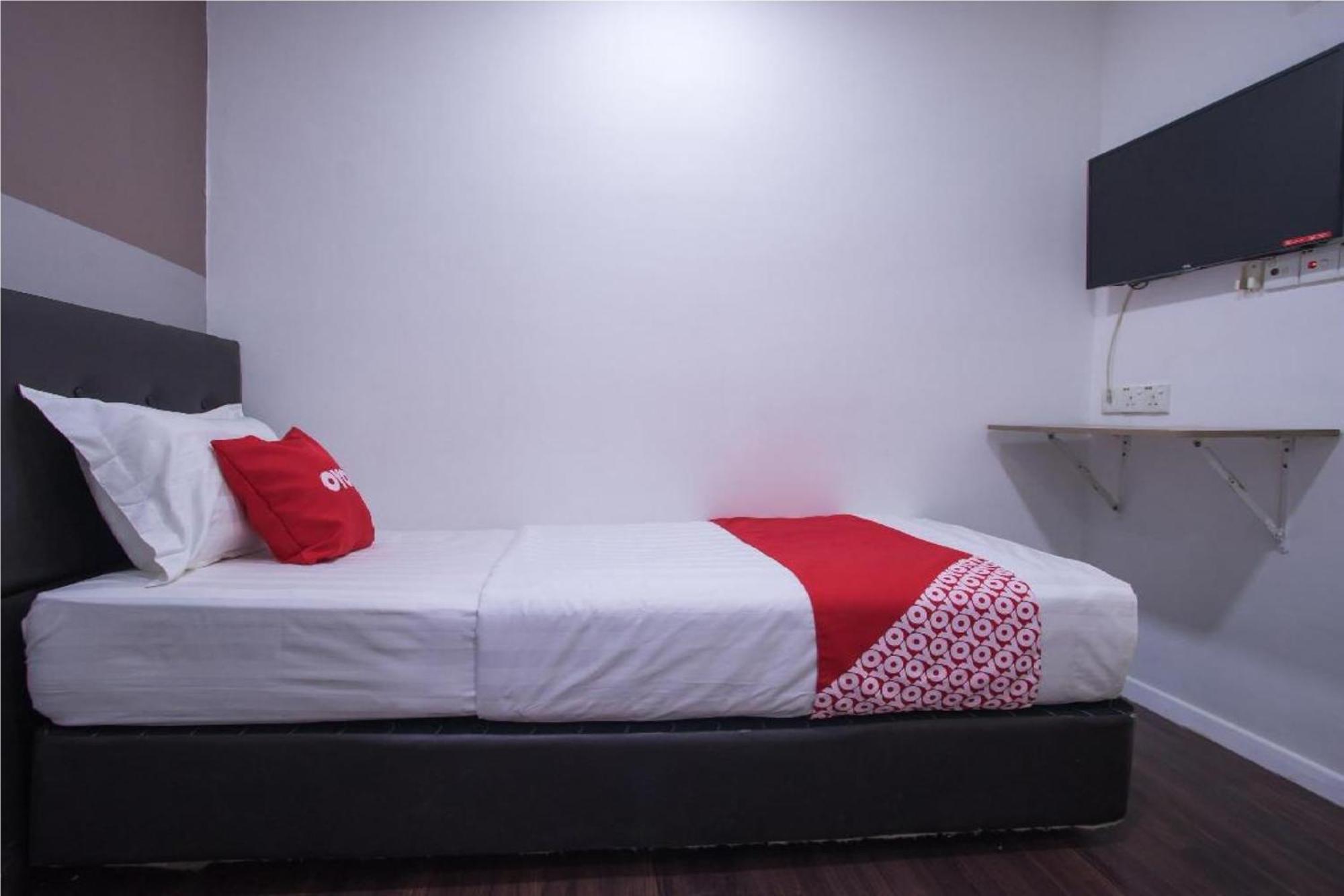 OYO 90281 Hotel Taj seksyen 13 Shah Alam Kültér fotó
