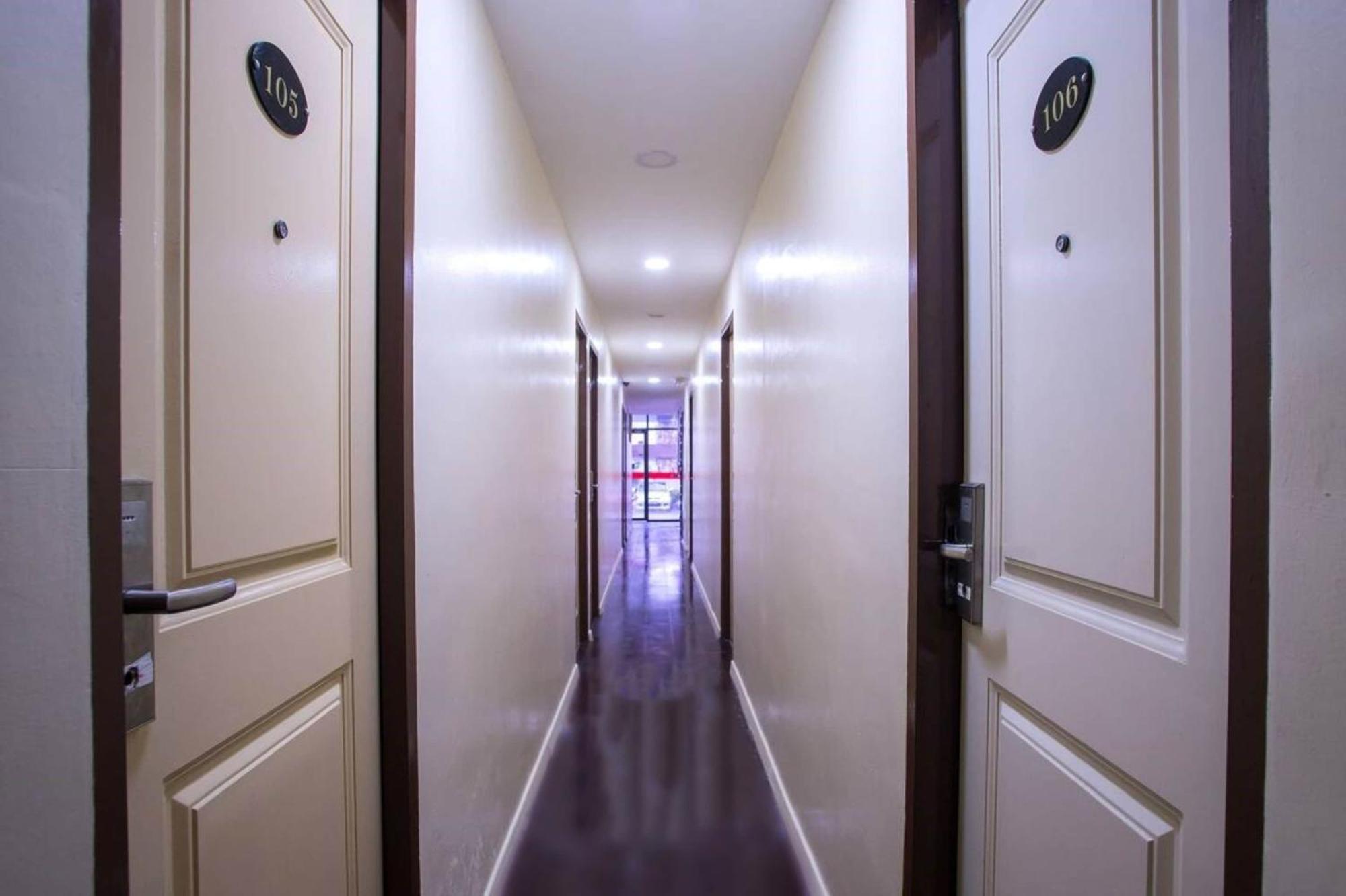 OYO 90281 Hotel Taj seksyen 13 Shah Alam Kültér fotó